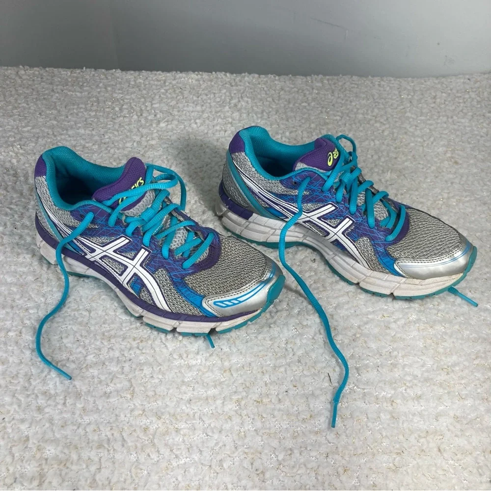✨ ASICS Women’s Athletic Running Shoes Size 7